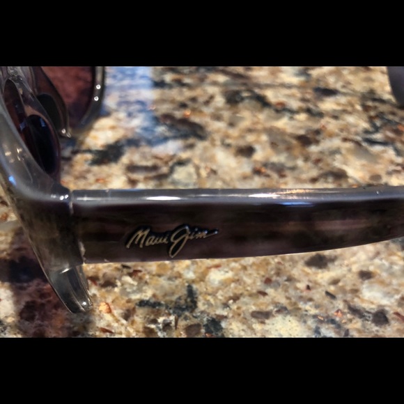 Maui Jim Kanani MJ270-11T Grey/Tortoise Polarized - Picture 3 of 8